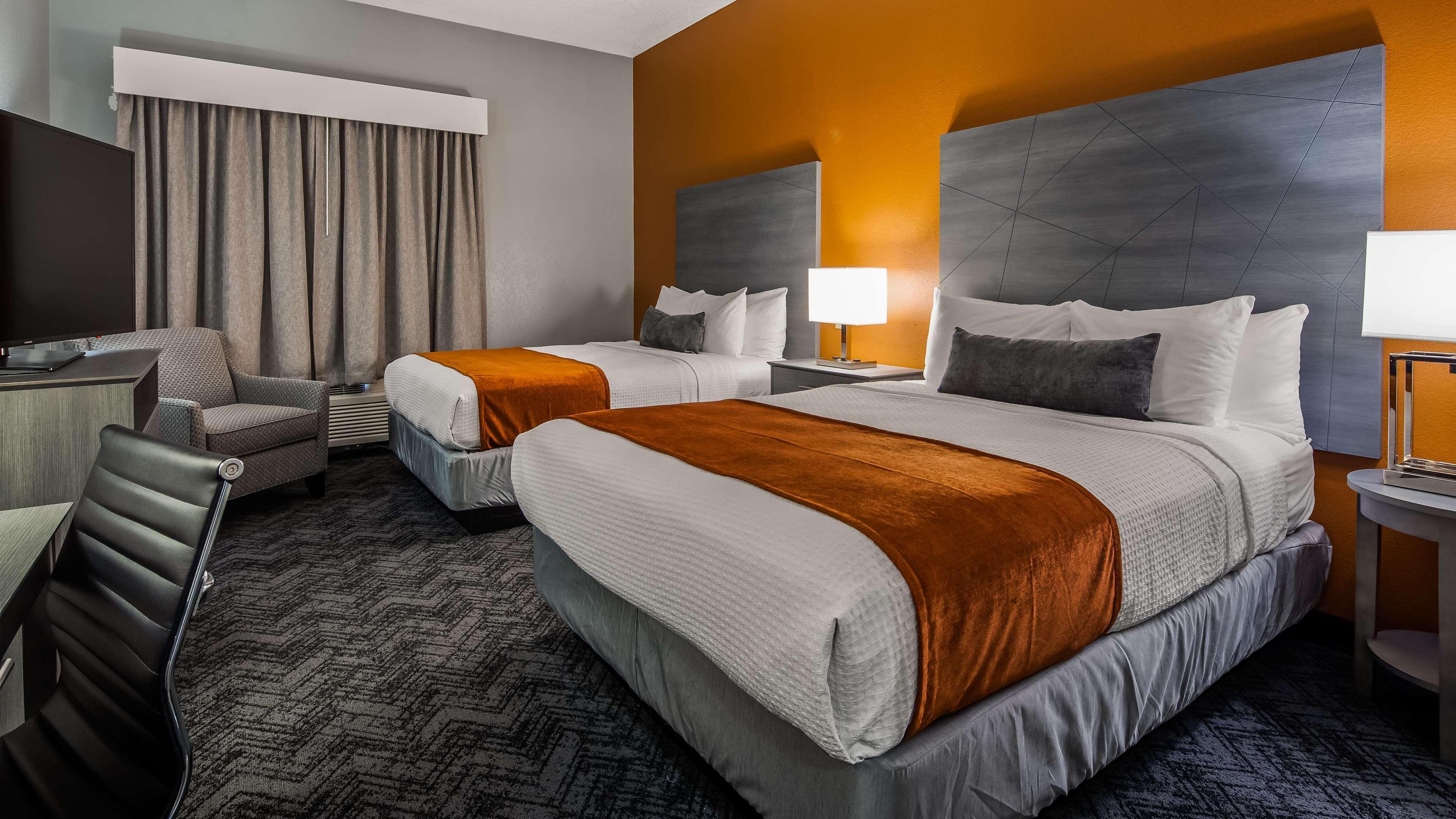 Best Western Plus New Caney Inn & Suites Ngoại thất bức ảnh