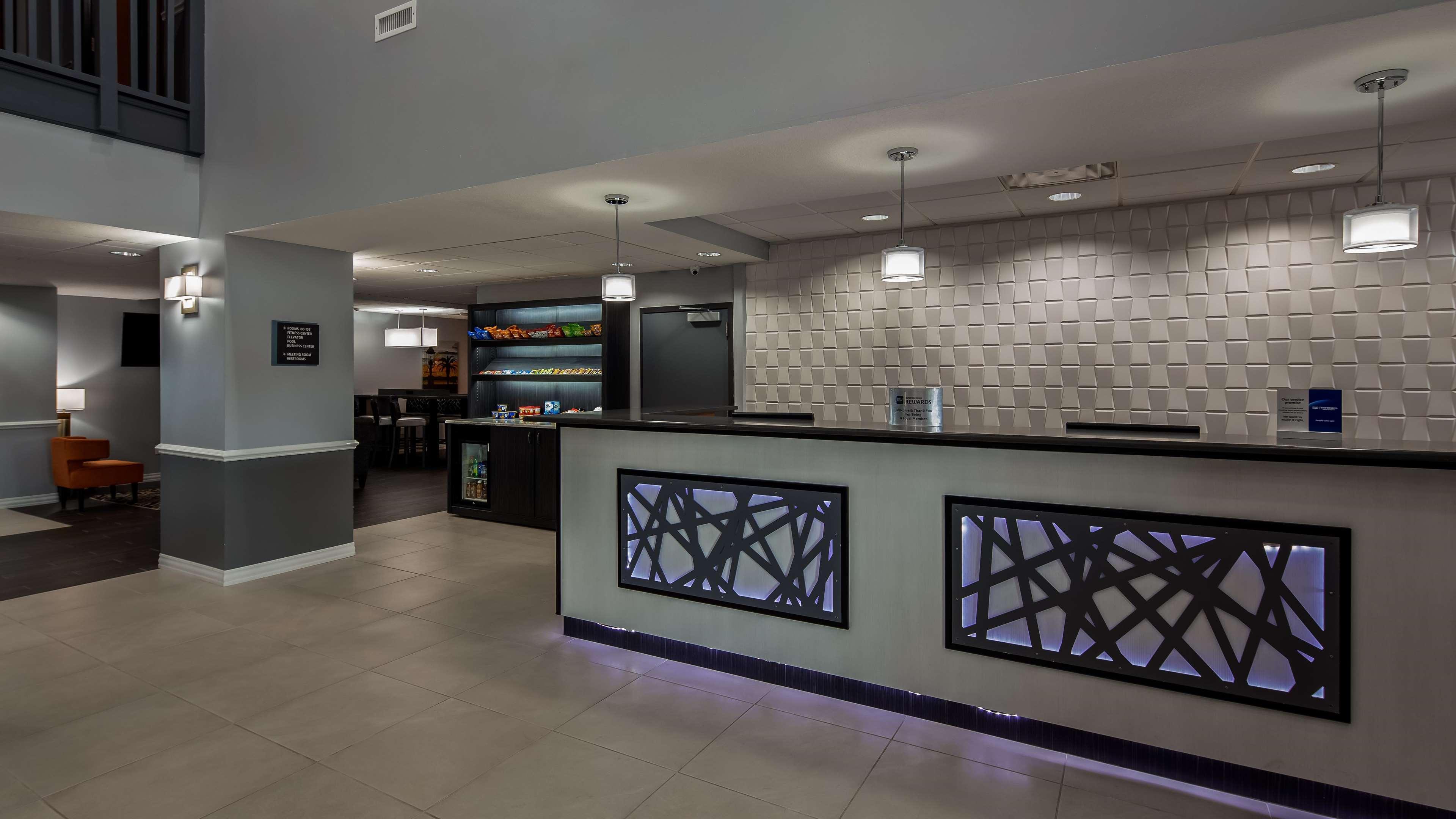 Best Western Plus New Caney Inn & Suites Ngoại thất bức ảnh