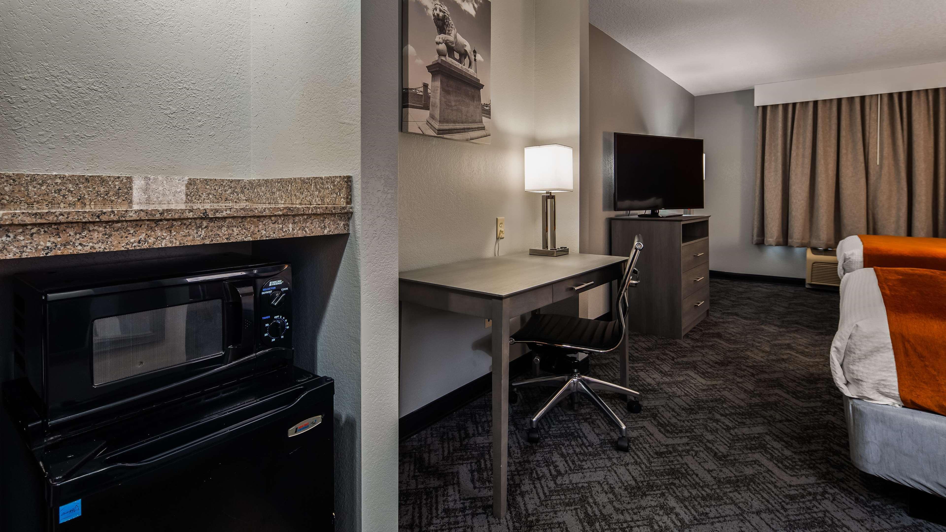 Best Western Plus New Caney Inn & Suites Ngoại thất bức ảnh